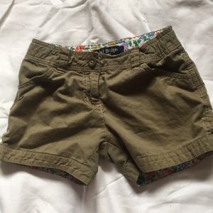 Cute mini borden shorts